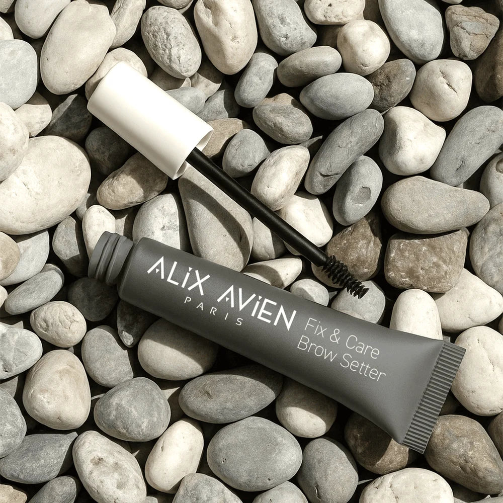 Bespalvis antakių fiksavimo gelis 10 ml